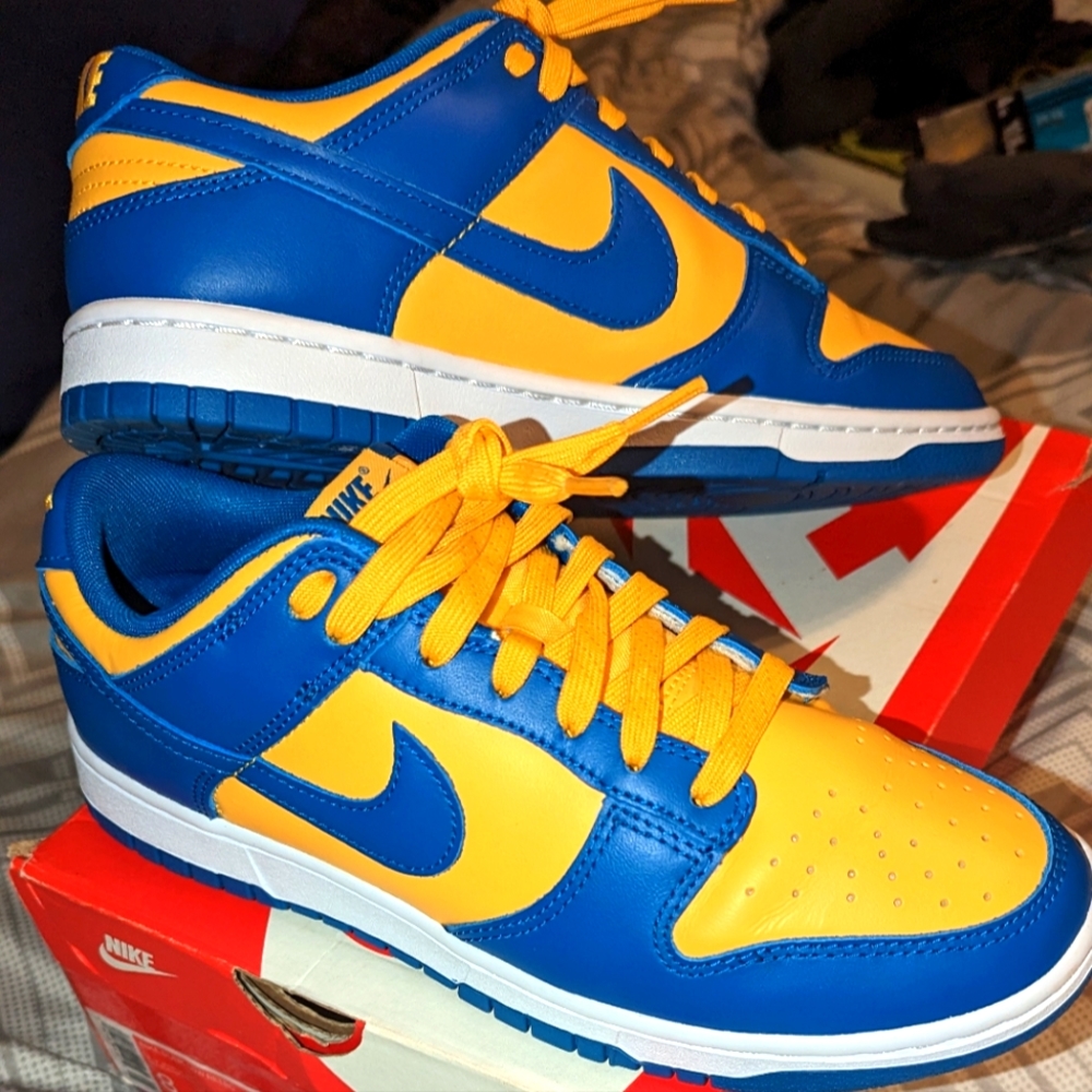 BRAND NEW NIKE DUNK LOW RETRO UCLA COLORWAY SHOES SIZE 8🔥 OFFERS! 2days left🔥